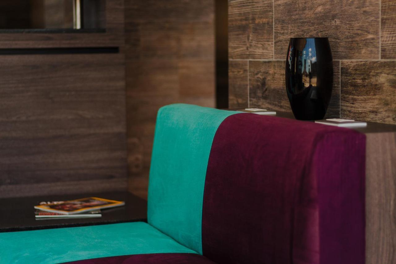 Hotel Kavia Monterrey Dış mekan fotoğraf